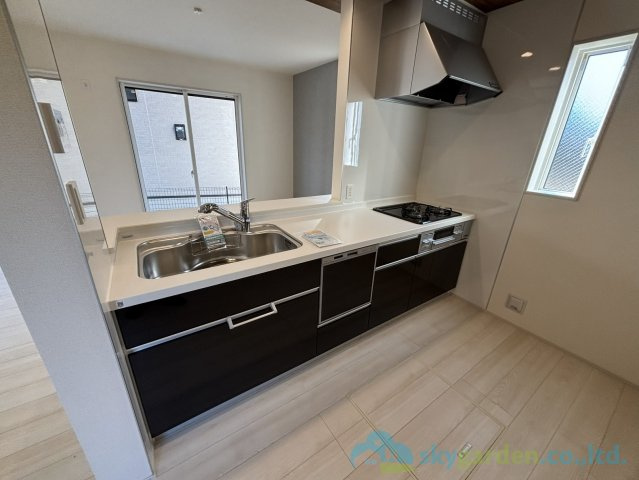 平塚市纏　新築戸建　全10棟10号棟のキッチン