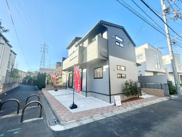 杉並区下高井戸4丁目　新築戸建の洋室|全居室収納付きですので、お部屋を有効的に使うことが出来ます！