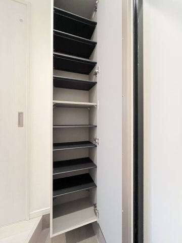 ロイヤルフィオーレあびこの収納