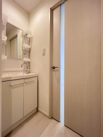 ロイヤルフィオーレあびこの洗面所