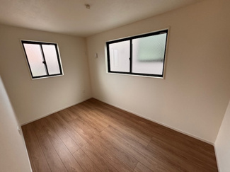 【洋室】 | LIGARE名古屋市北区柳原1期全4棟【仲介手数料無料　清水小　八王子中】 | LINEから簡単お問合せ可能！
友達検索で@nqk7328tです！。