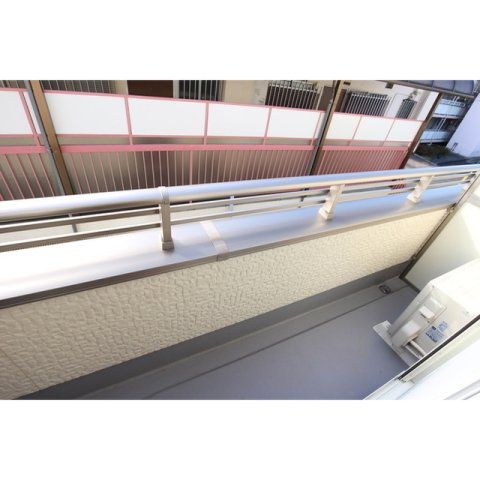 クークルブ久我山のバルコニー