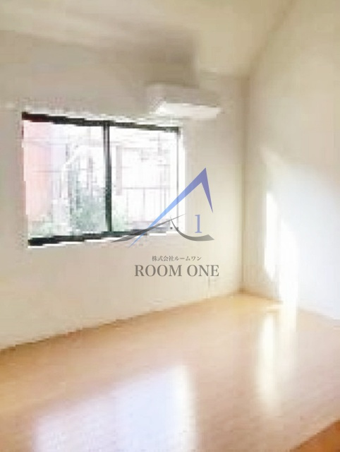 睡鴨荘の居間・リビング|洋室のお部屋です。