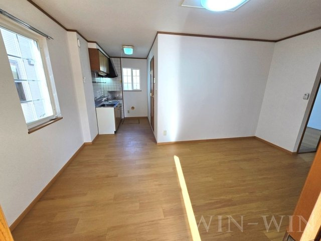 サンヒル森岡の居間・リビング