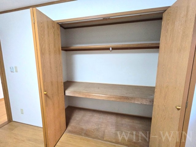 サンヒル森岡の収納