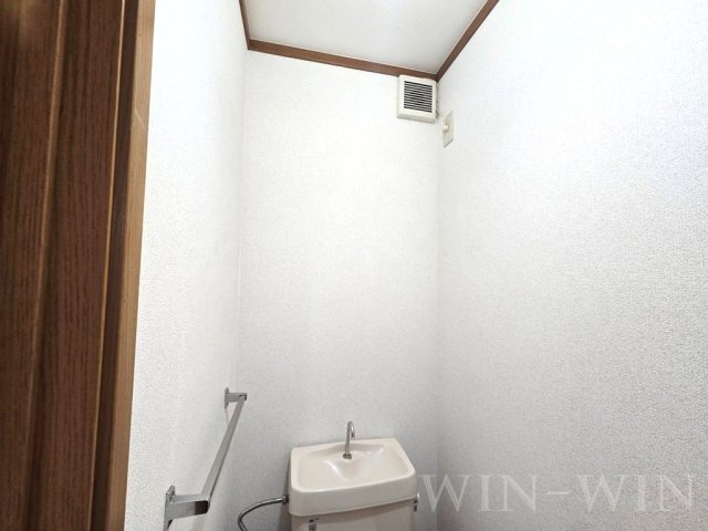 サンヒル森岡のトイレ