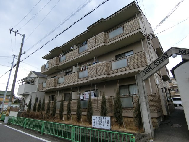 サンコート橋の内の外観