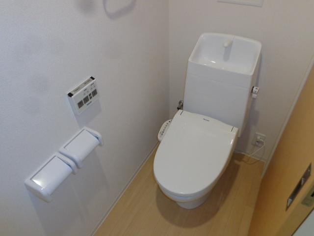 ウェルト　Ｄのトイレ|シャワー付トイレ（イメージ）