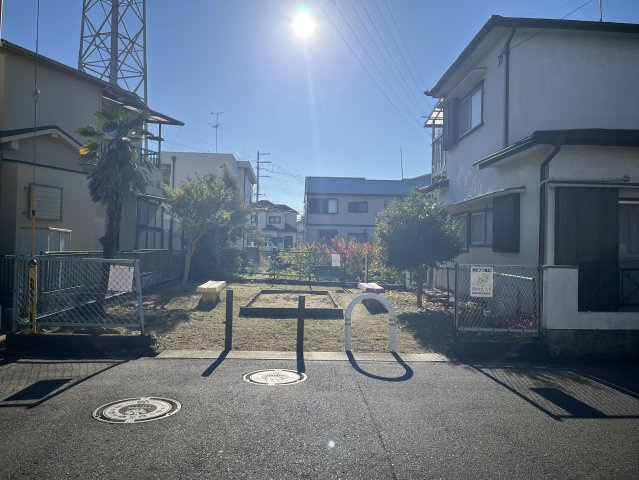 貝塚市半田土地の周辺|新井第二公園約３０ｍ