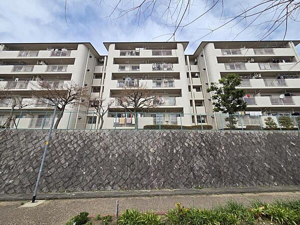 公社山田西第一次団地A3棟