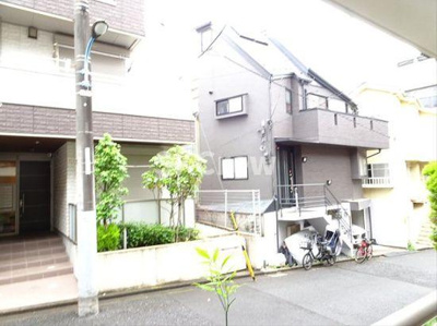  | アザレア安藤