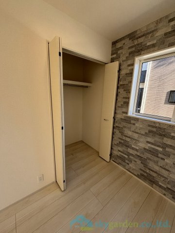 平塚市纏　新築戸建　全10棟8号棟の収納