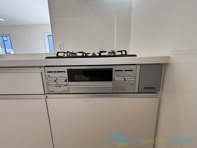 平塚市纏　新築戸建　全10棟8号棟のキッチン