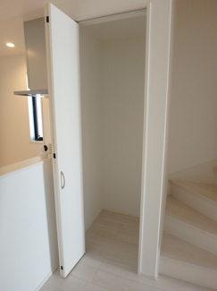 【居間・リビング】 | kolet二子新地