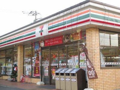 【周辺】 | プラティ－クⅡ | セブンイレブン鴻巣氷川町店まで850m