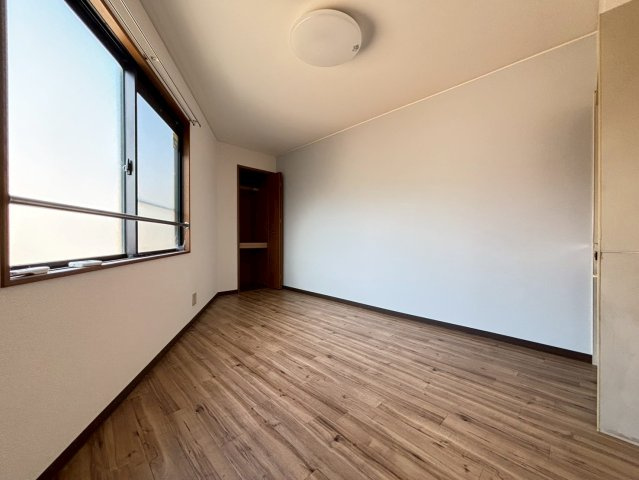 絢野壱番館の居間・リビング
