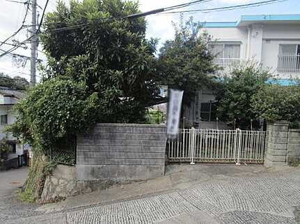 牛田東4丁目の周辺