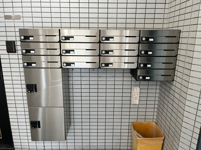 【エントランス】