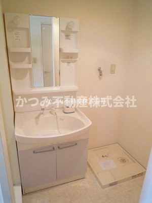 【洗面所】 | ラフィーネ | 参考写真