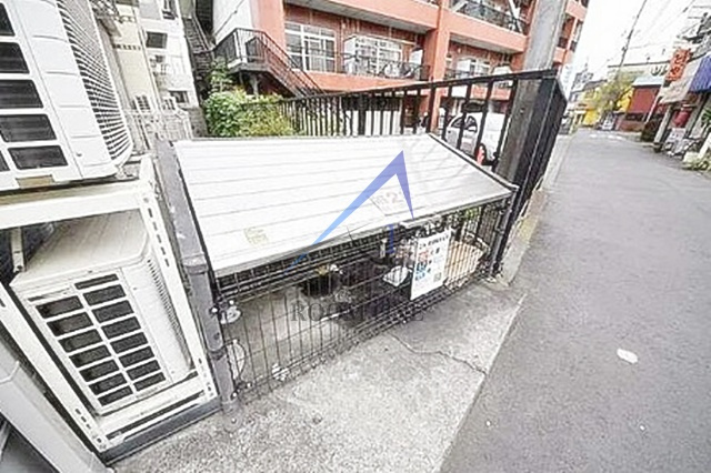 エルマーノ相模原A棟のその他共用部分|敷地内ゴミ置き場です。