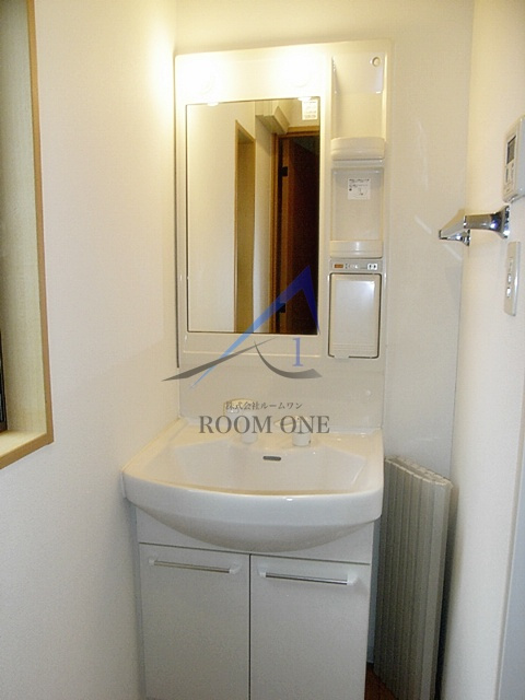 エルマーノ相模原A棟の洗面所|洗面台です。