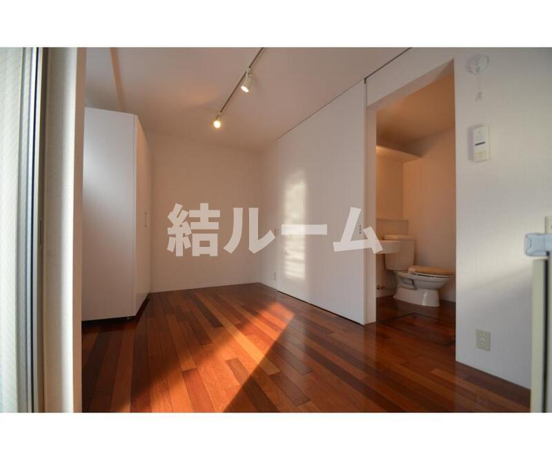 板橋区赤塚２丁目のアパートの居間・リビング