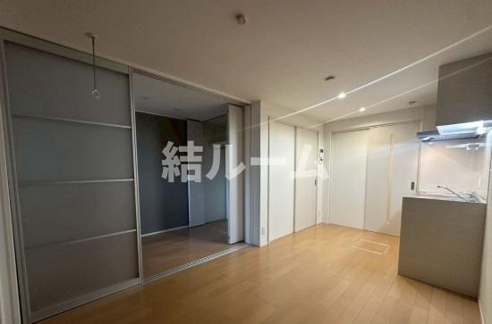 豊島区上池袋２丁目のアパートの居間・リビング