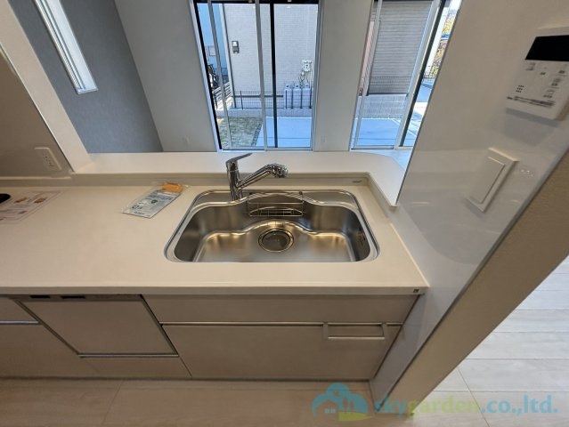 平塚市纏　新築戸建　全10棟7号棟のキッチン