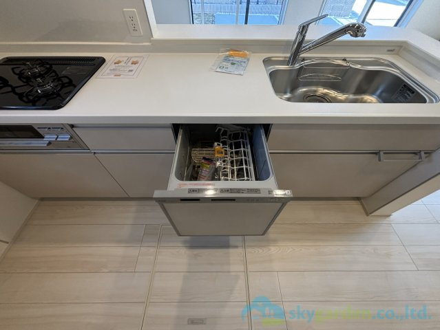 平塚市纏　新築戸建　全10棟7号棟のキッチン