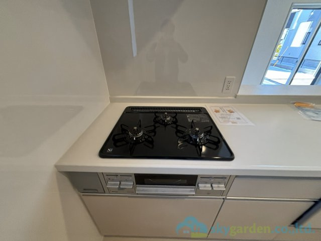 平塚市纏　新築戸建　全10棟7号棟のキッチン