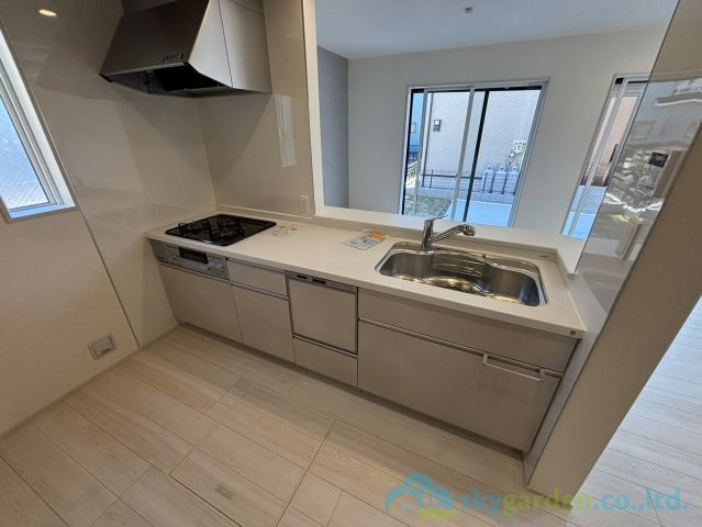 平塚市纏　新築戸建　全10棟7号棟のキッチン