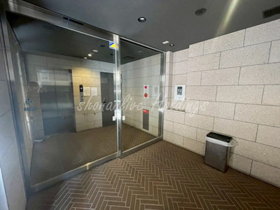 【エントランス】 | ベルフェリーク横濱山下町