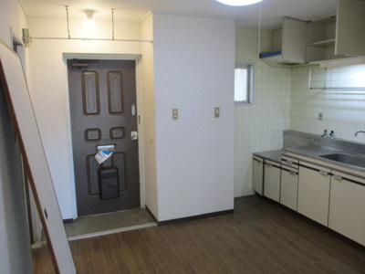 【居間・リビング】 | 第１あかつきマンション | こちらの居間で趣味の時間をお楽しみください