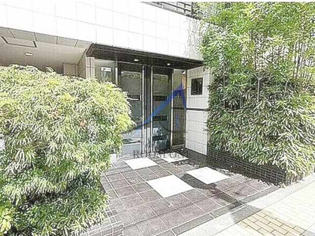 ル・リオン両国のエントランス