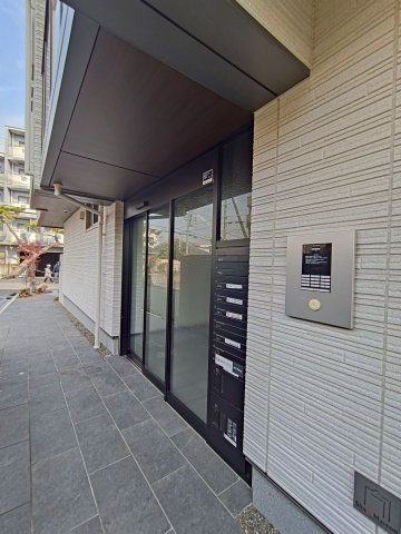 Alivioのエントランス