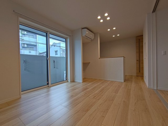 Alivioの居間・リビング