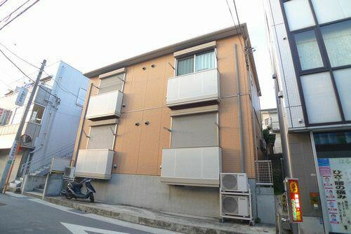 横浜市金沢区富岡西２丁目のアパートの画像
