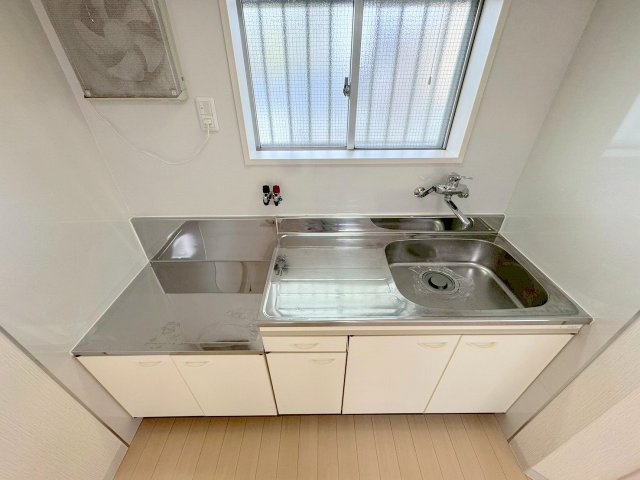 三番グリーンハイツのキッチン