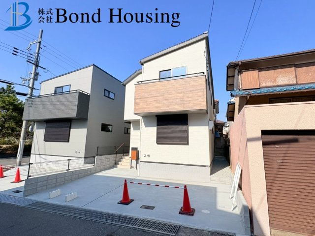 安心の長期優良住宅・収納豊富　松が丘1丁目　全2棟　2号棟の外観