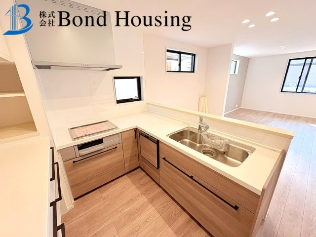 LDK広々19帖越え・お車2台駐車可　松が丘1丁目　全2棟　１号棟のキッチン