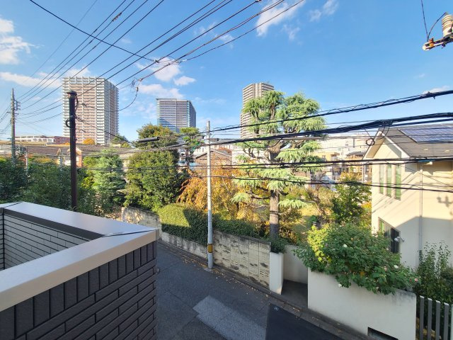 浦和区岸町4丁目戸建の展望|★２階からの眺望です★