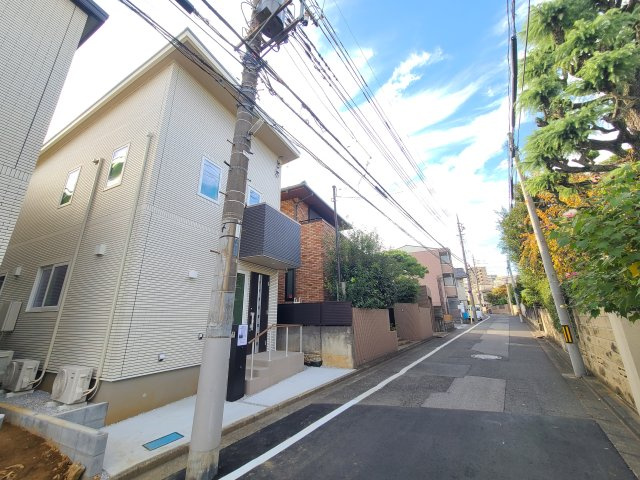 浦和区岸町4丁目戸建の外観|★木造２階建て新築戸建！設備充実です★