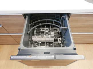 【キッチン】 | 中央市西花輪 オール電化新築 全2棟 2号棟 74坪全室南向 | 食器洗い乾燥機