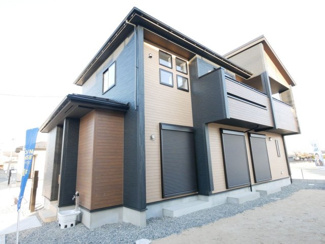 【外観】 | 中央市西花輪 オール電化新築 全2棟 2号棟 74坪全室南向 | 長期優良住宅認定・住宅性能表示