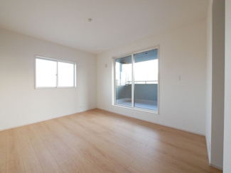 【洋室】 | 中央市西花輪 オール電化新築 全2棟 2号棟 74坪全室南向 | 2階　7帖洋室　ウォークインクローゼット付き