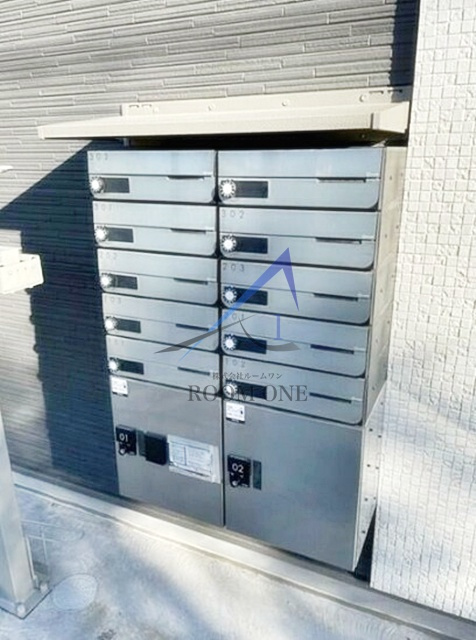 サンメゾン中山のその他共用部分|宅配ボックスです。