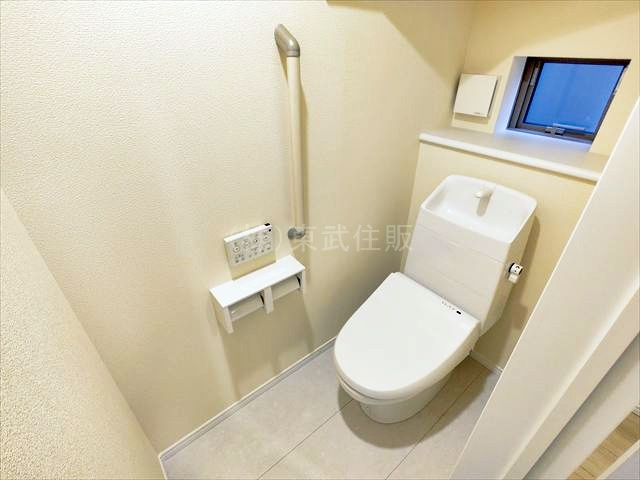 【トイレ】 | ふじみ野市亀久保３丁目　全５棟　B号棟 | １階トイレ