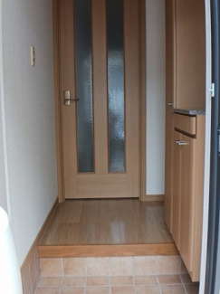 【玄関】 | ベル・グランツⅠ | シンプルで使いやすい玄関です