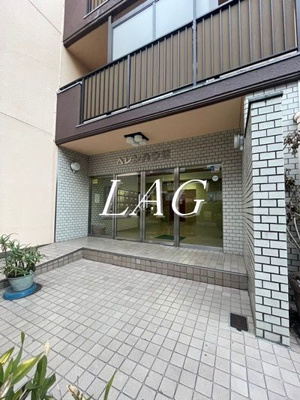 【エントランス】 | ヘレンハウゼ | エントランスです。