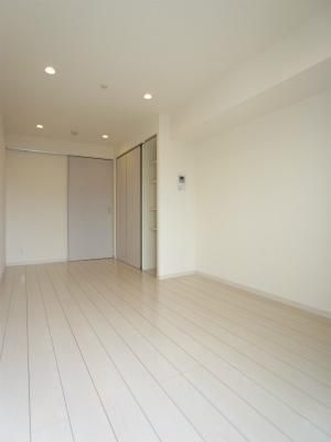 リブリ・Ｃｉｅｌｏ　ａｚｕｌの居間・リビング